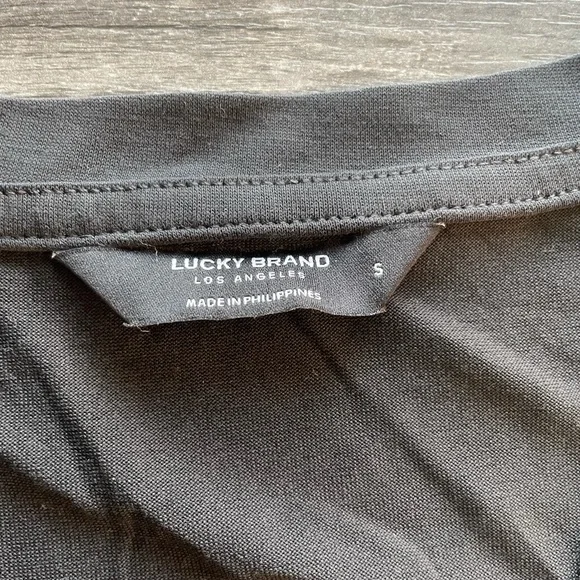 Lucky Brand Sleeveless Top - Picture 4 of 7